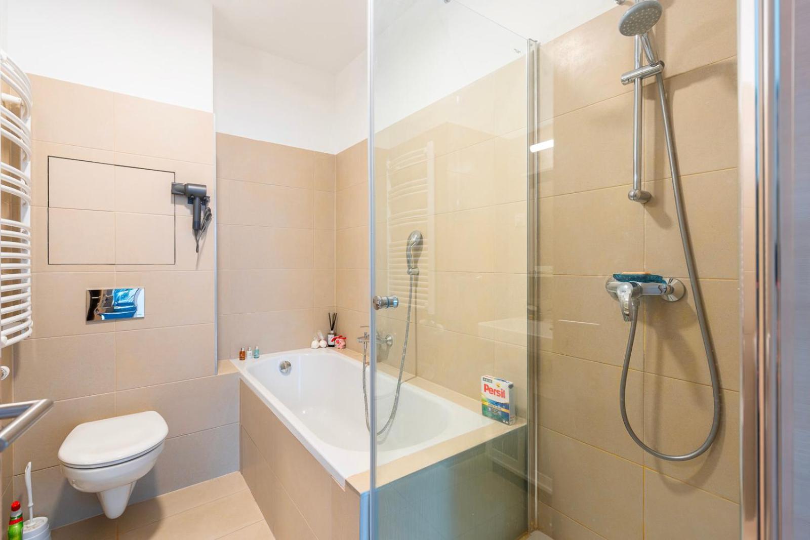 Designer Modern By Buda Castle With Stunning Matthias Church View Appartement Boedapest