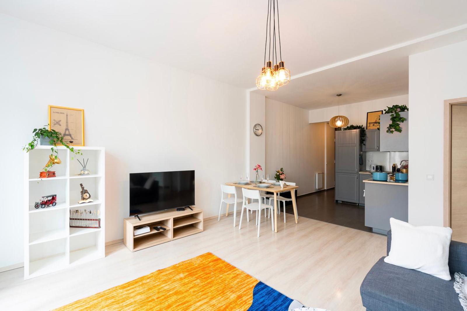 Designer Modern By Buda Castle With Stunning Matthias Church View * Boedapest