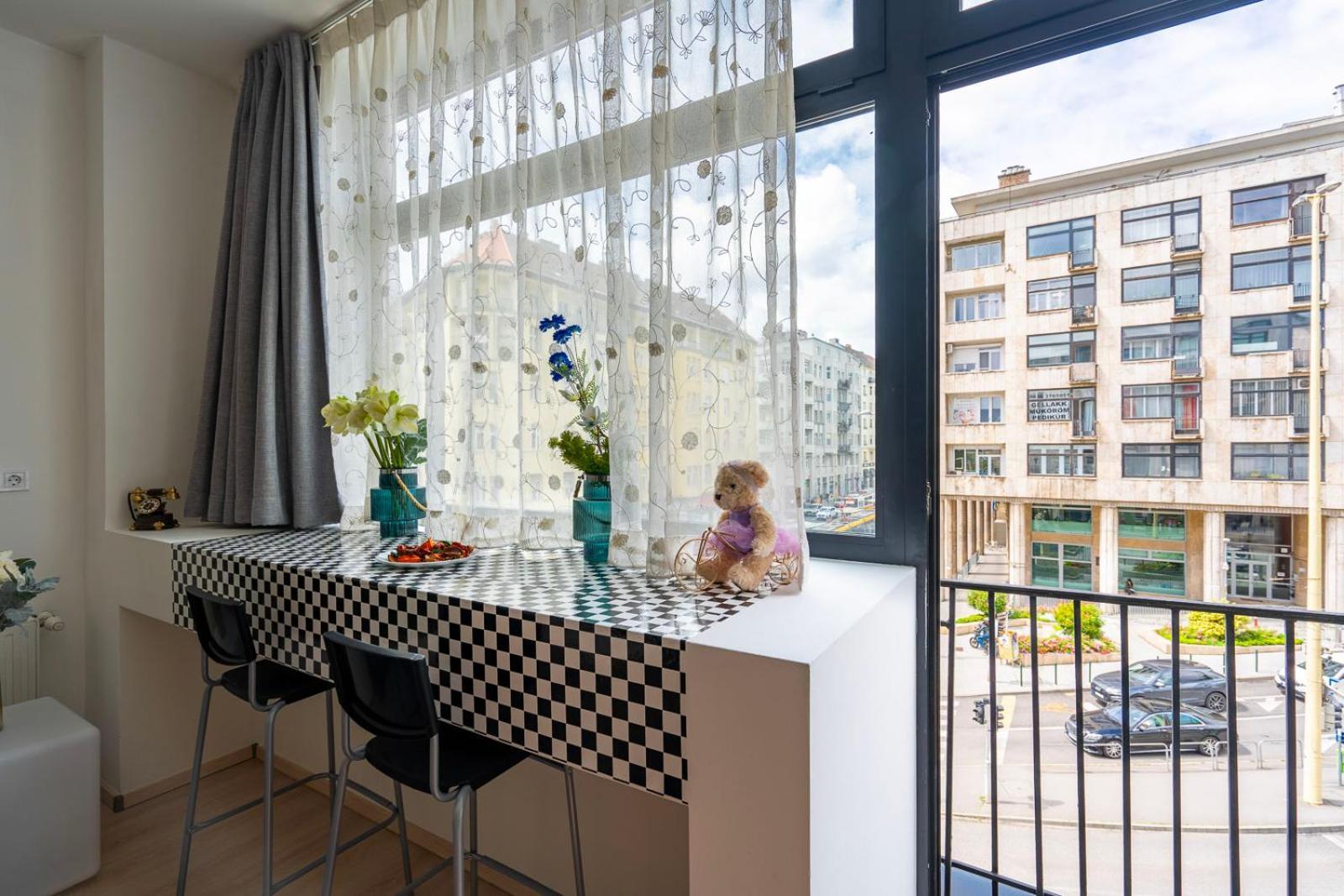Designer Modern By Buda Castle With Stunning Matthias Church View Appartement